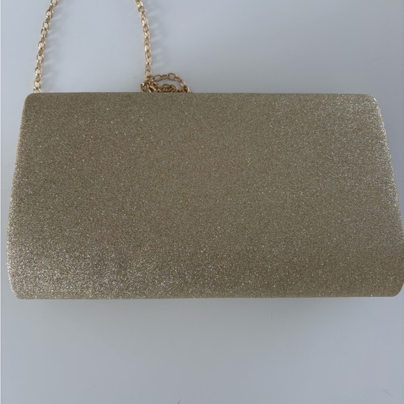 Le Château Gold Glitter Clutch NWOT - Picture 3 of 3